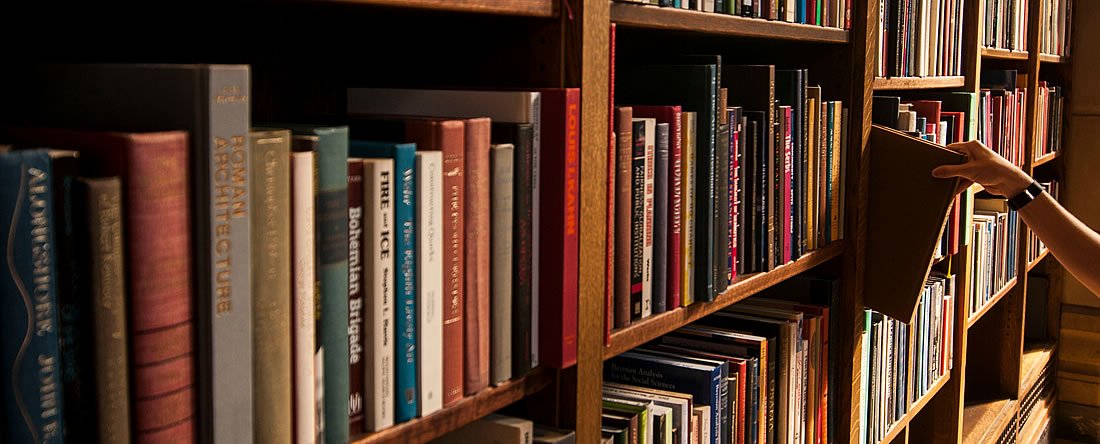 UW Psychology Writing Center Image of library stack